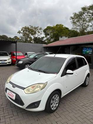 FORD FIESTA 1.0 ROCAM S 8V FLEX 4P MANUAL FORD FIESTA 1.0 ROCAM S 8V FLEX 4P MANUAL